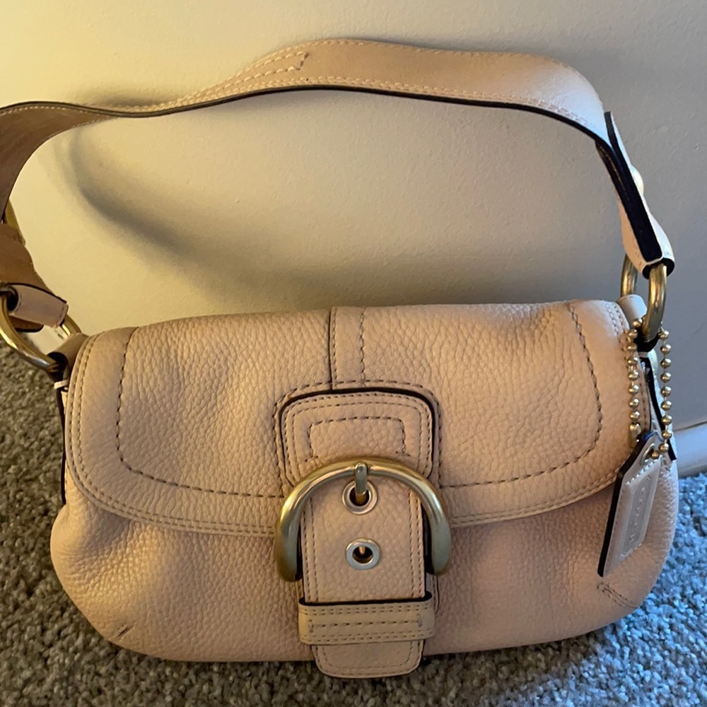 Coach soft pebbled handbag